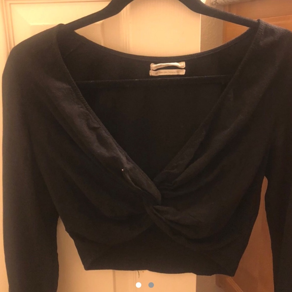 URBAN CROP TOP